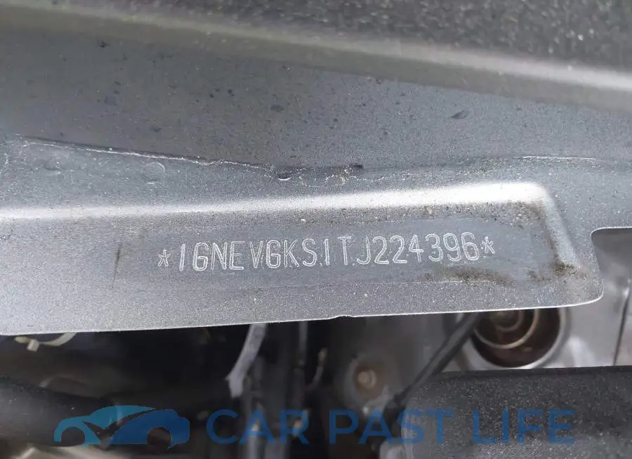 1GNEVGKS1TJ224396# 9