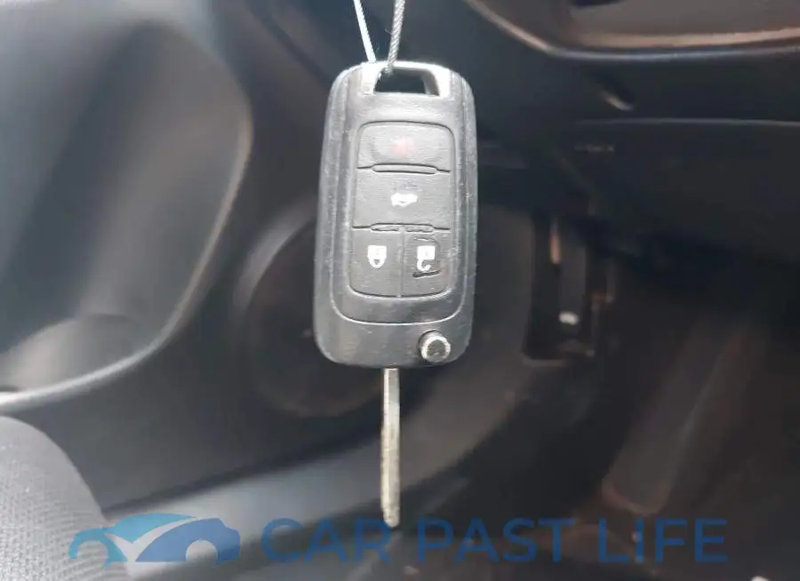 1G1PE5SB4G7162008# 11