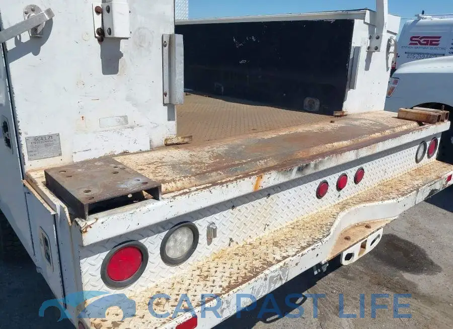 1FDUF4GT2GEB16641# 6