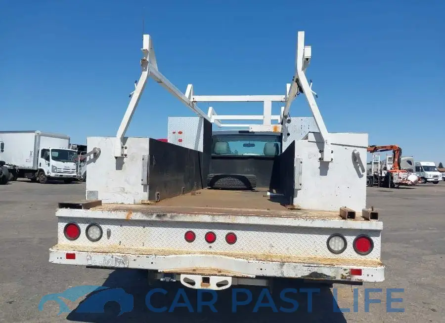 1FDUF4GT2GEB16641# 19