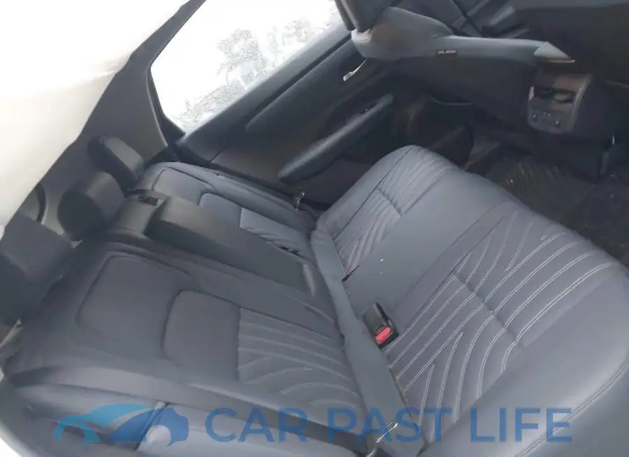 JN1DF0CD2RM738728# 8