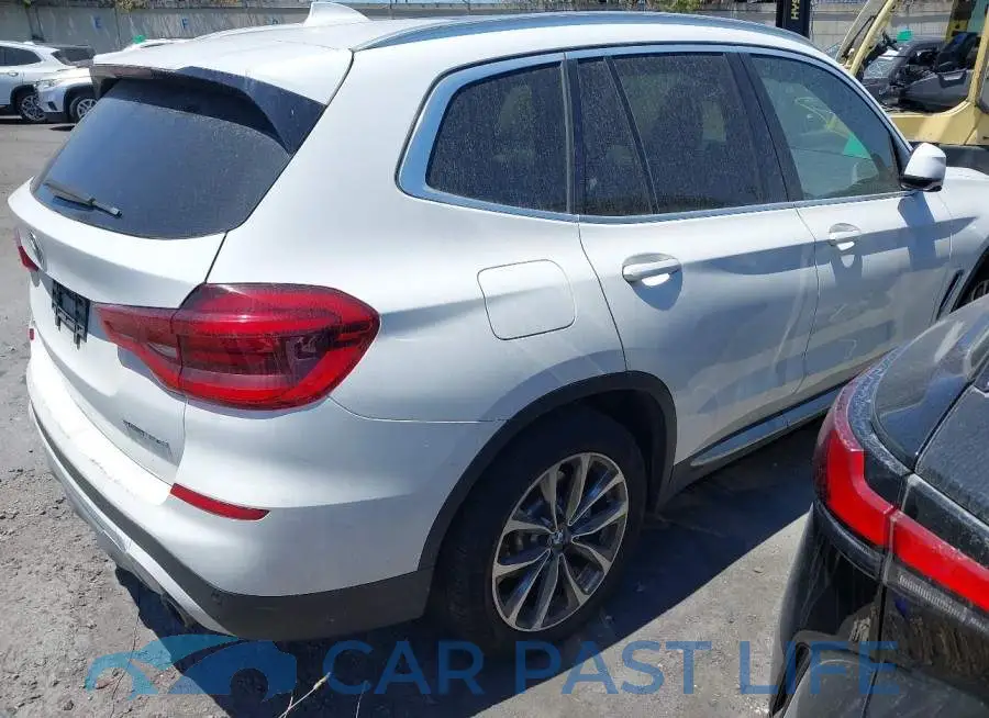 5UXTR7C56KLR39785# 4