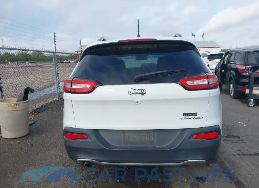 1C4PJLDB1GW158590# 16