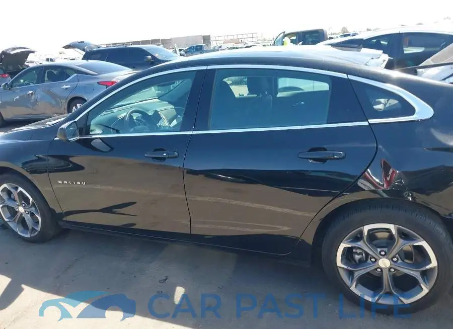 1G1ZD5ST2RF213292# 14