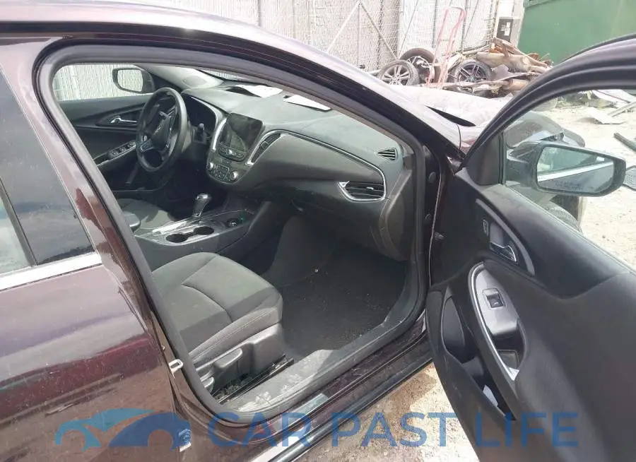 1G1ZD5STXLF050558# 8