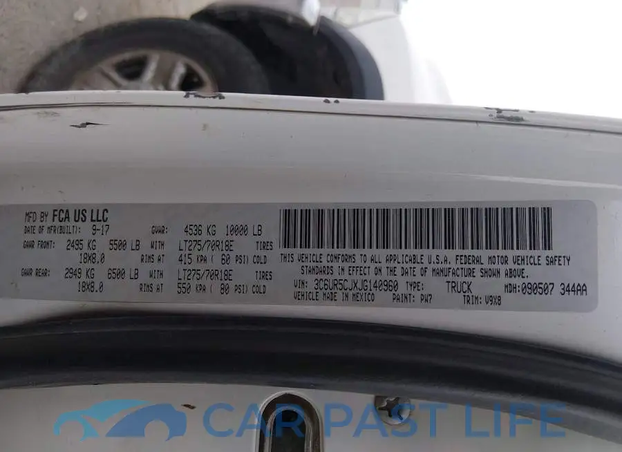3C6UR5CJXJG140960# 9