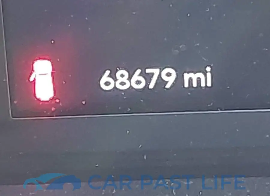 1C4HJXDG9LW187191# 15