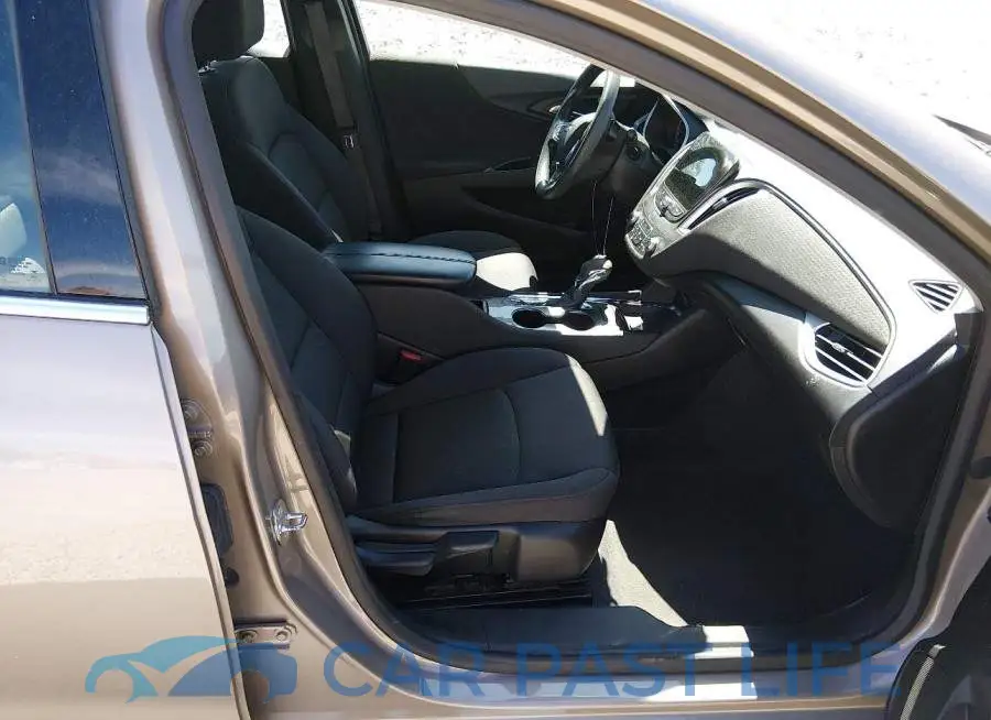 1G1ZD5ST8PF238713# 5