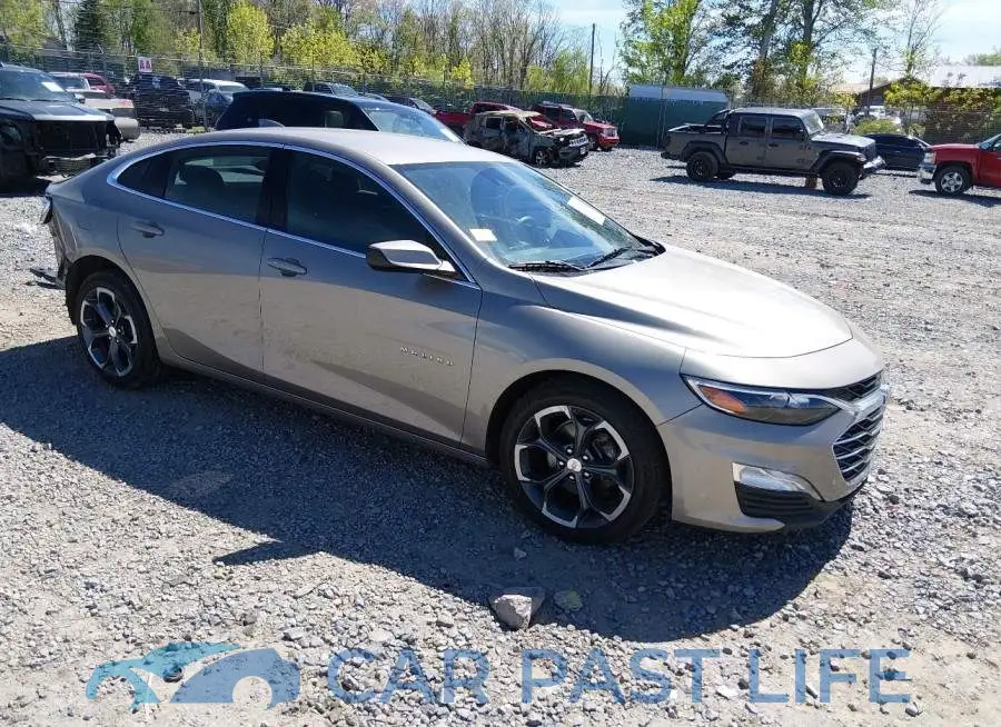 1G1ZD5ST8PF238713# 1