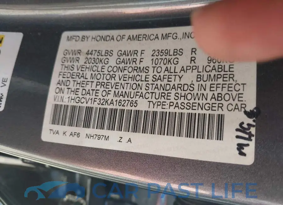 1HGCV1F32KA162765# 9