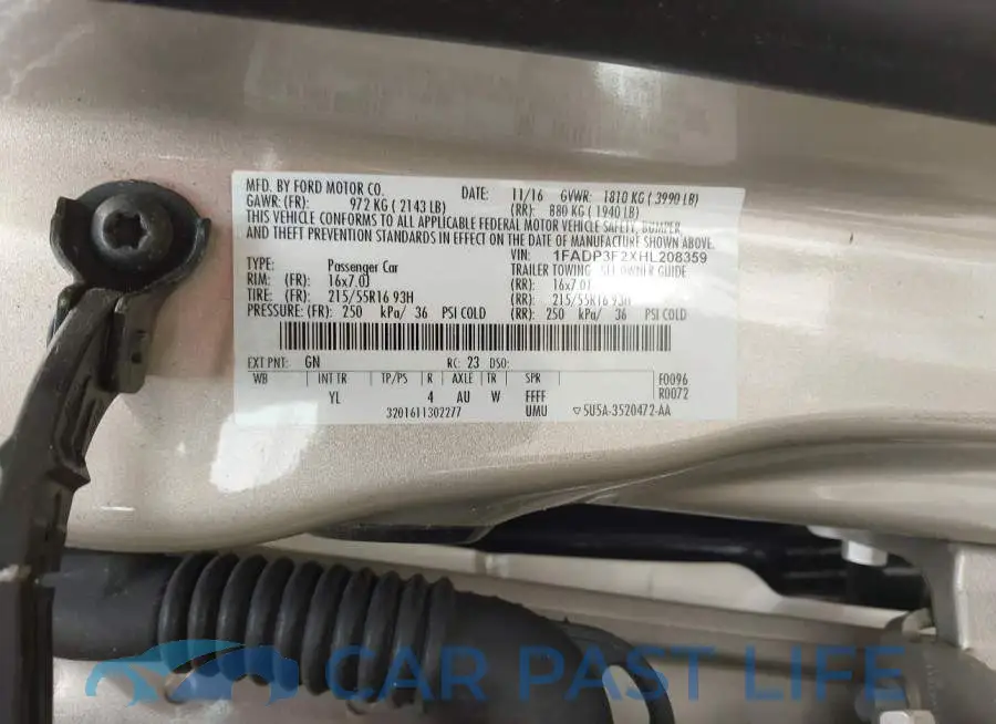 1FADP3F2XHL208359# 9