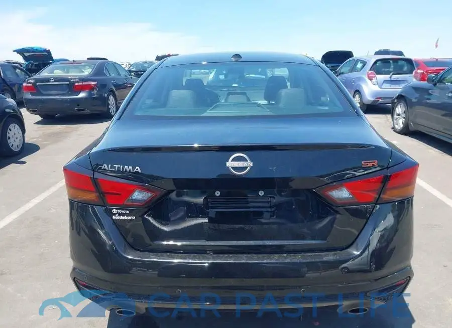 1N4BL4CV1RN320092# 17