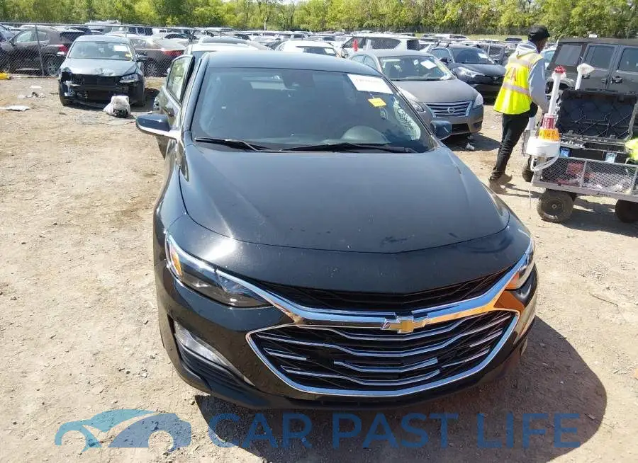 1G1ZD5ST2RF169858# 12