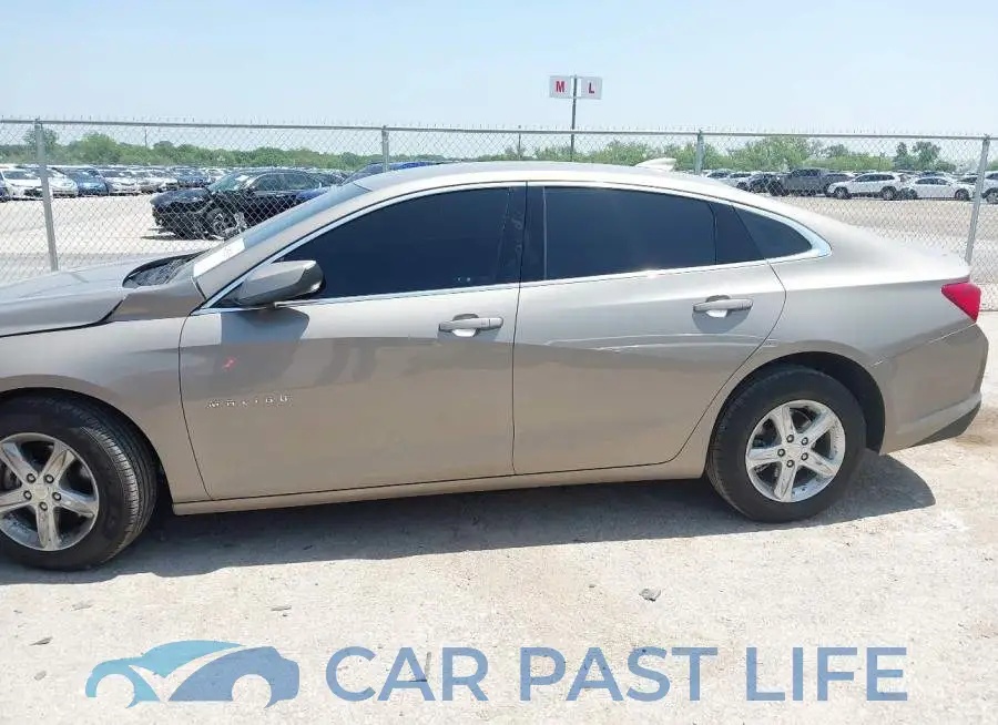 1G1ZD5ST2PF239632# 14