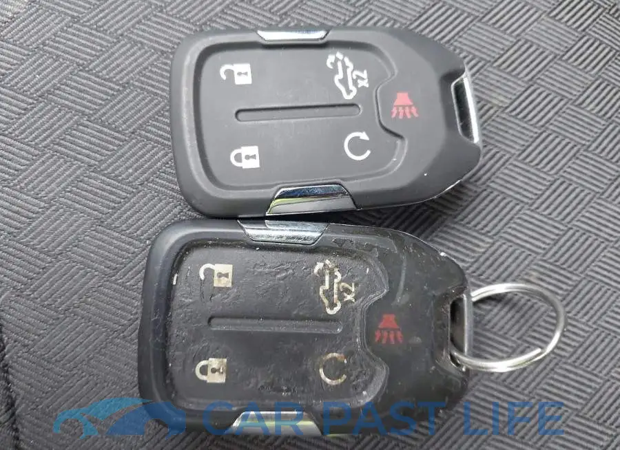 3GCUYEED1KG174435# 11