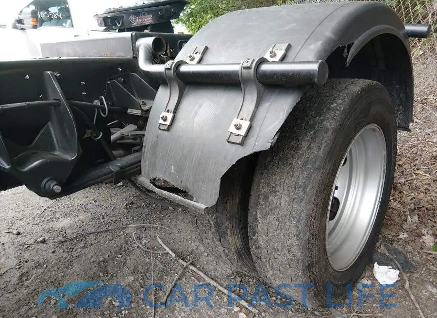 3C7WRNEL7RG349832# 18