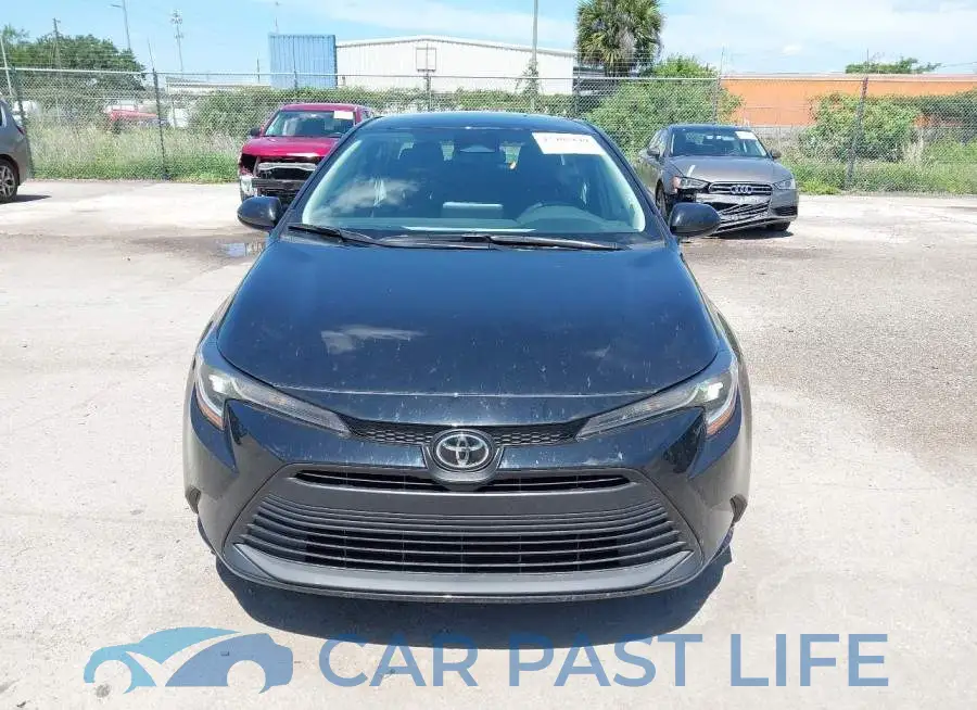 5YFB4MDE8TP389197# 13