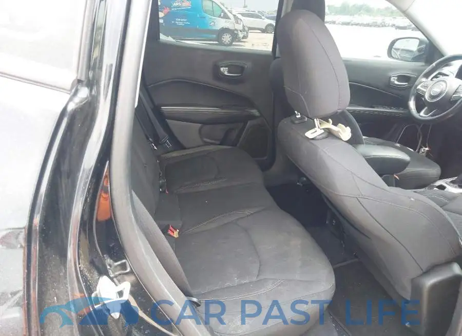 3C4NJCAB0JT107039# 8