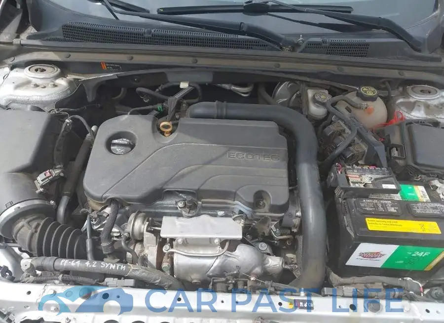 1G1ZB5ST5JF195302# 10