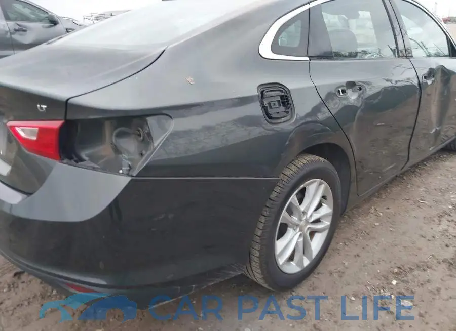 1G1ZD5ST7JF143387# 20
