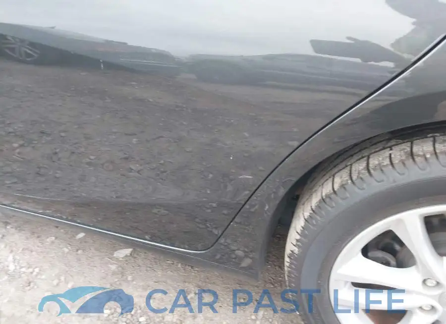 1G1ZD5ST7JF143387# 21