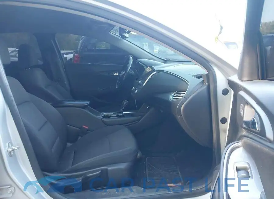 1G1ZD5ST7JF193643# 5