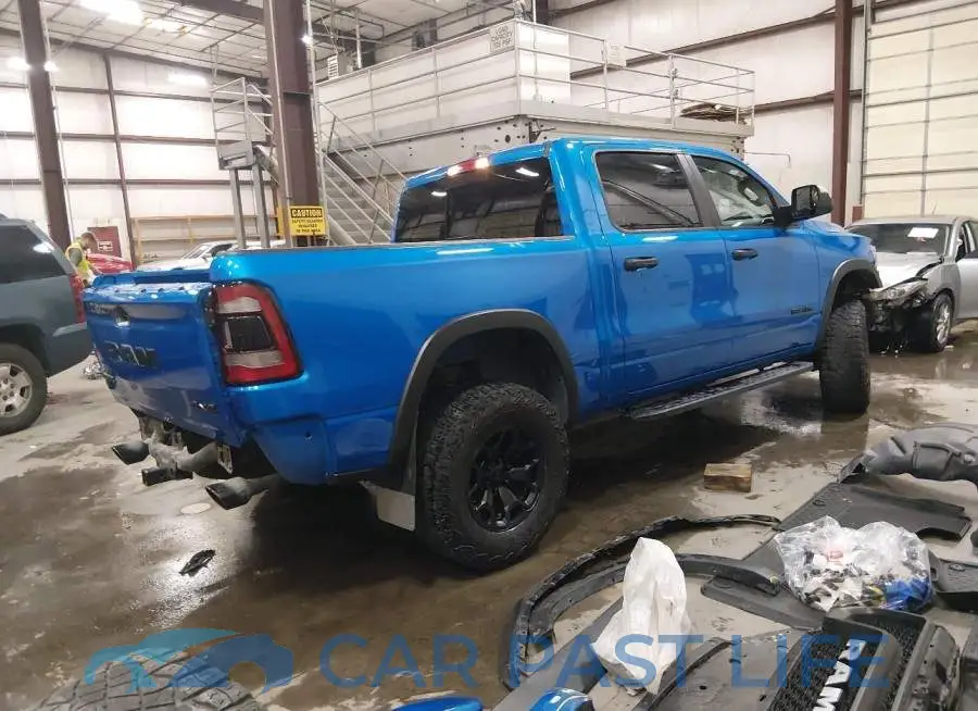 1C6SRFLM8NN156188# 4