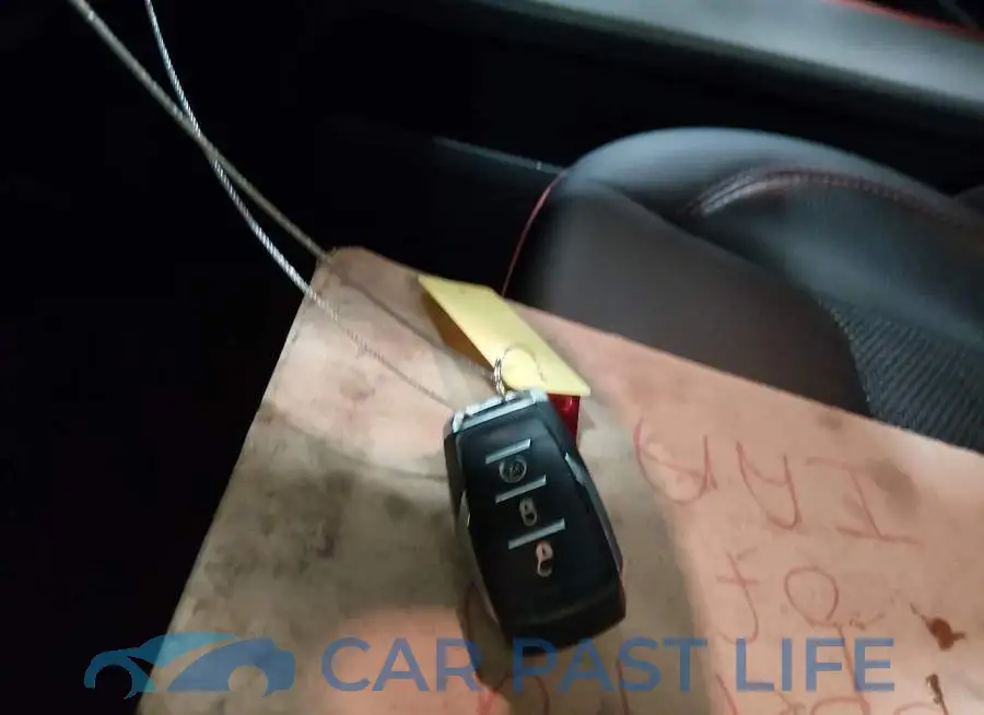 1C6SRFLM8NN156188# 11