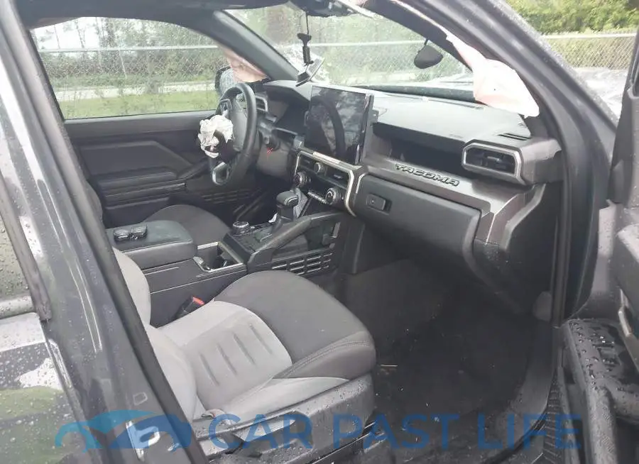 3TYLB5JN4ST070653# 5