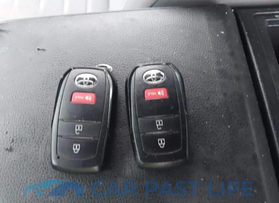 3TYLB5JN4ST070653# 11