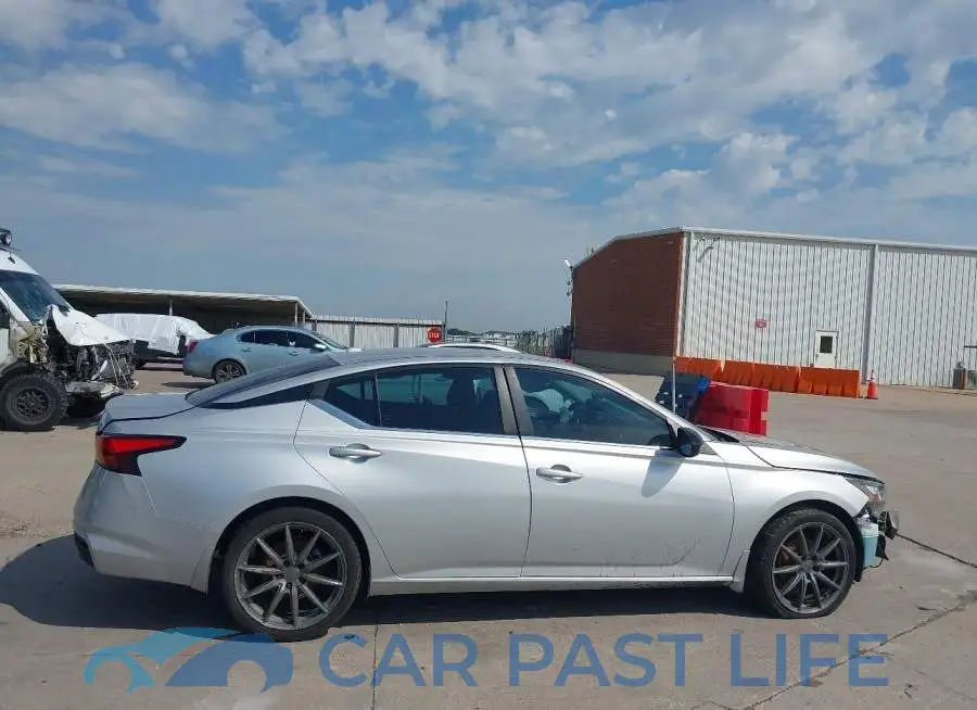 1N4BL4CV9LC280668# 13