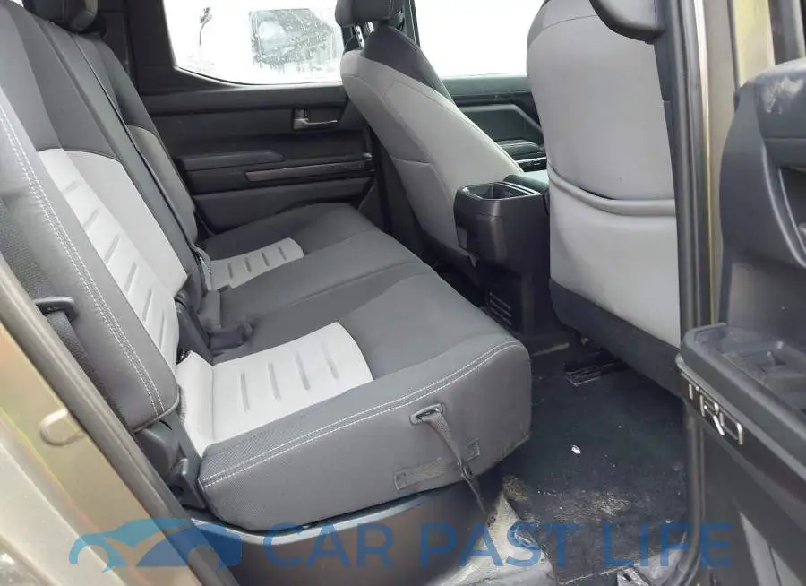 3TYLB5JN2ST097205# 8