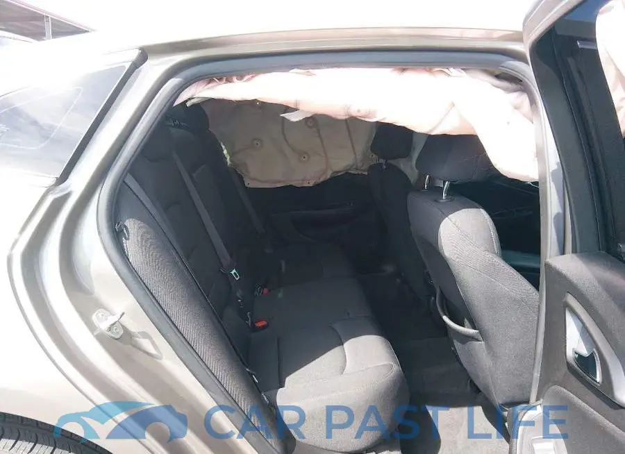 1G1ZD5ST6RF217863# 8