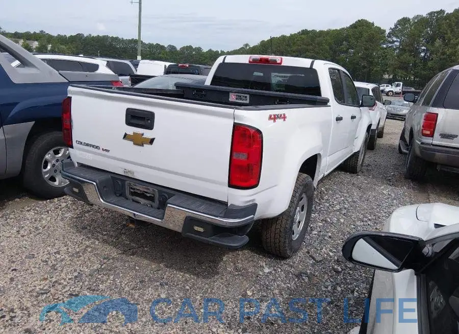 1GCGTBEN5L1160329# 4