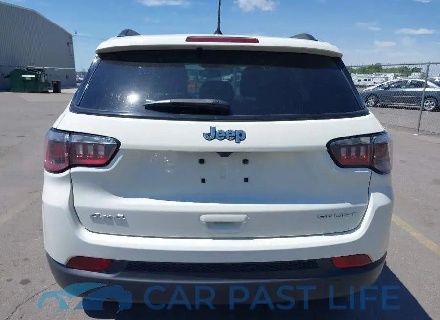 3C4NJDAB1JT392226# 16