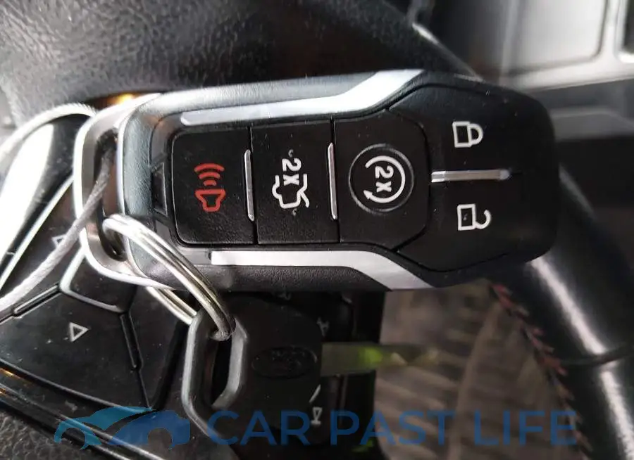 1FM5K8GT7HGD23717# 11