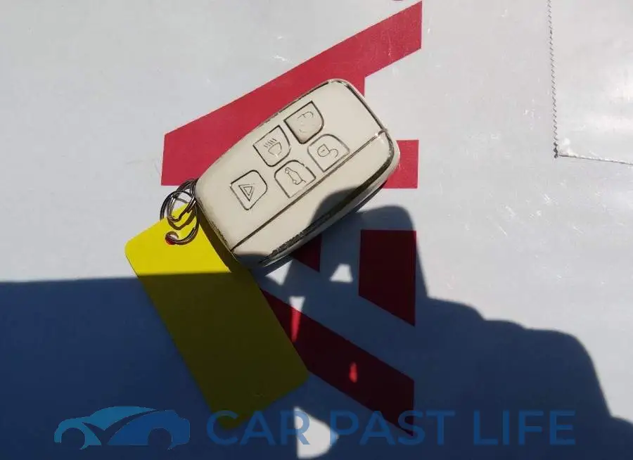 SALCR2BG4HH654076# 11