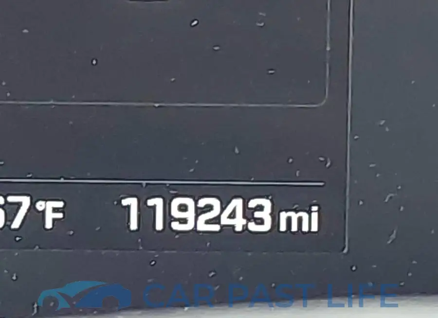 KMHE24L38HA063118# 15