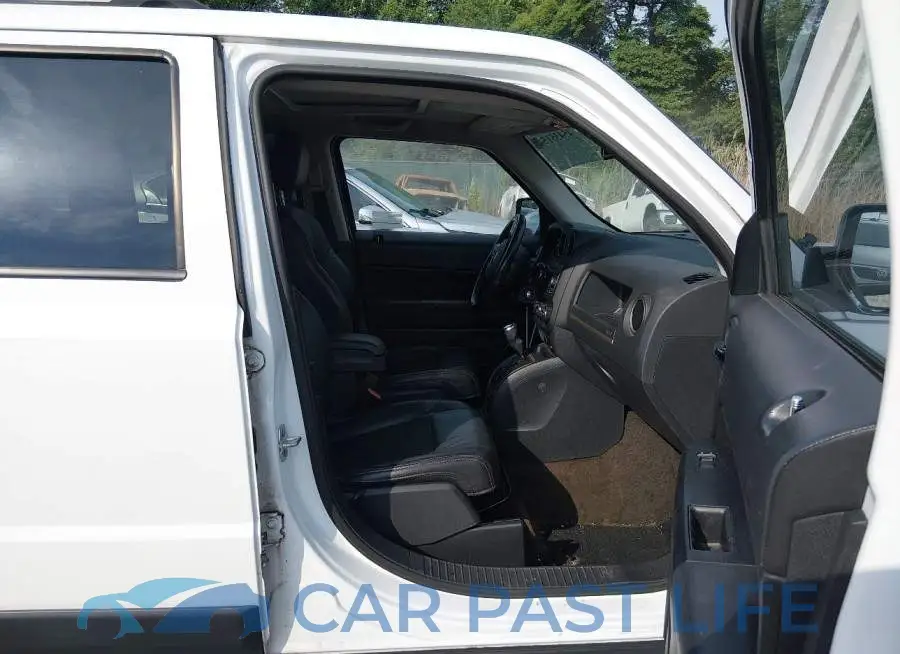 1C4NJRBBXHD208249# 5