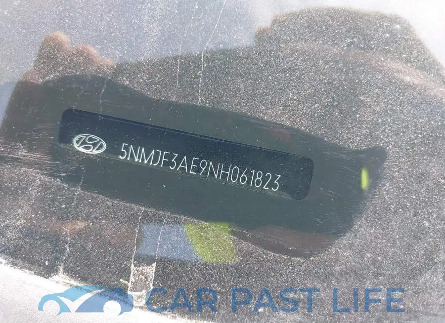 5NMJF3AE9NH061823# 17
