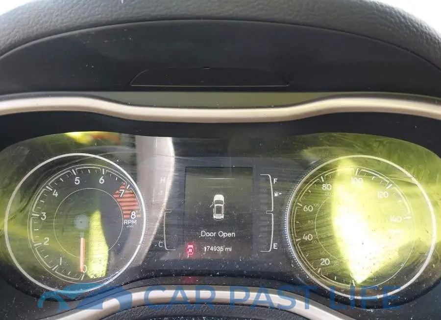 1C4PJLCS2GW138382# 7