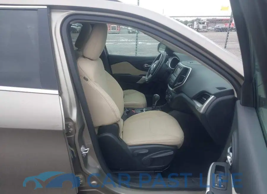 1C4PJLCS4HW624063# 5