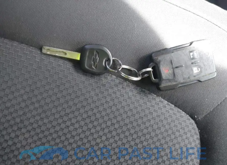 1GCHSCEA9L1152390# 11