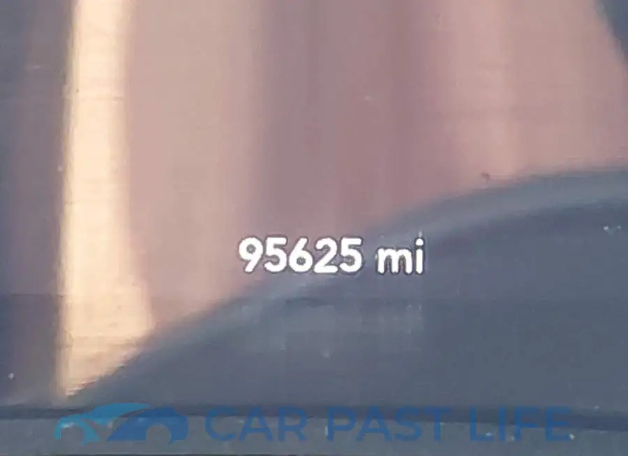 2C3CDZAG8JH288157# 14