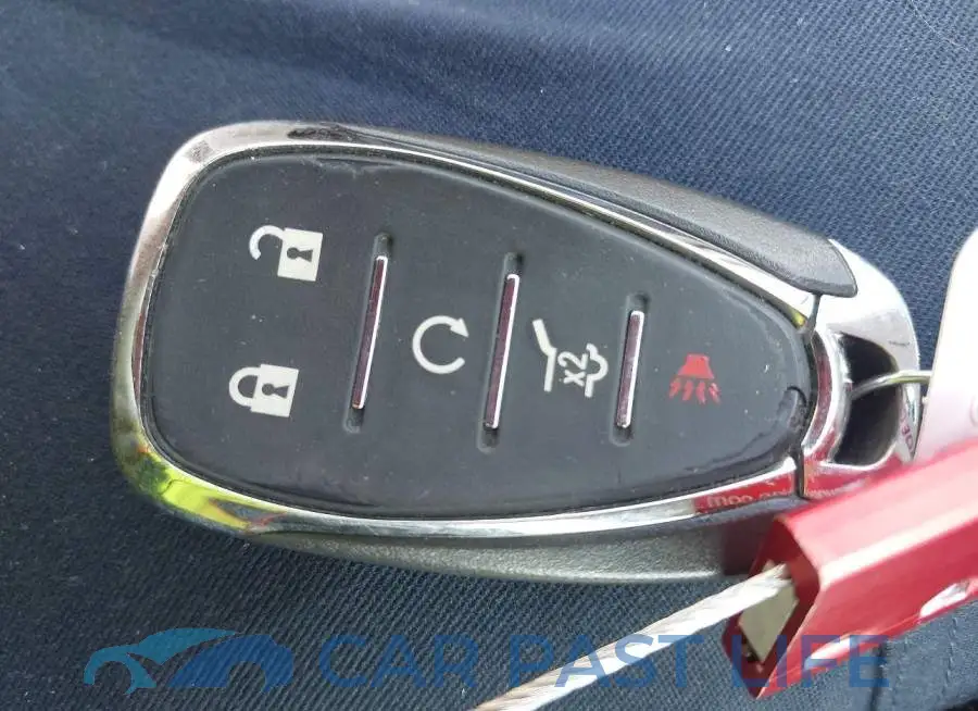 2GNAXKEV0K6111262# 11