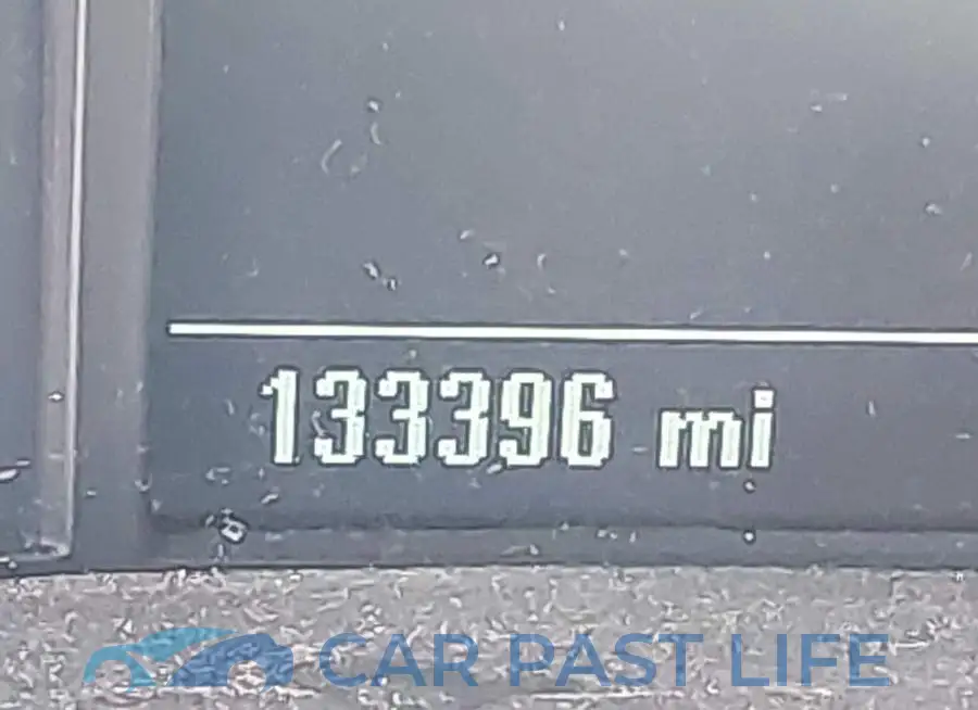 1GC2KUEG1JZ179985# 15