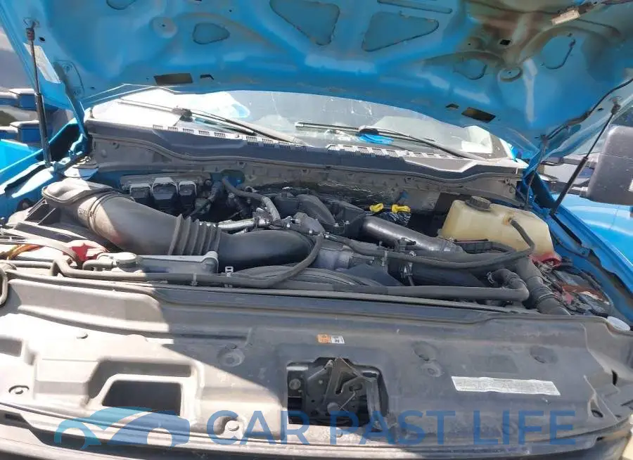 1FD8X3GT9JEC29048# 10