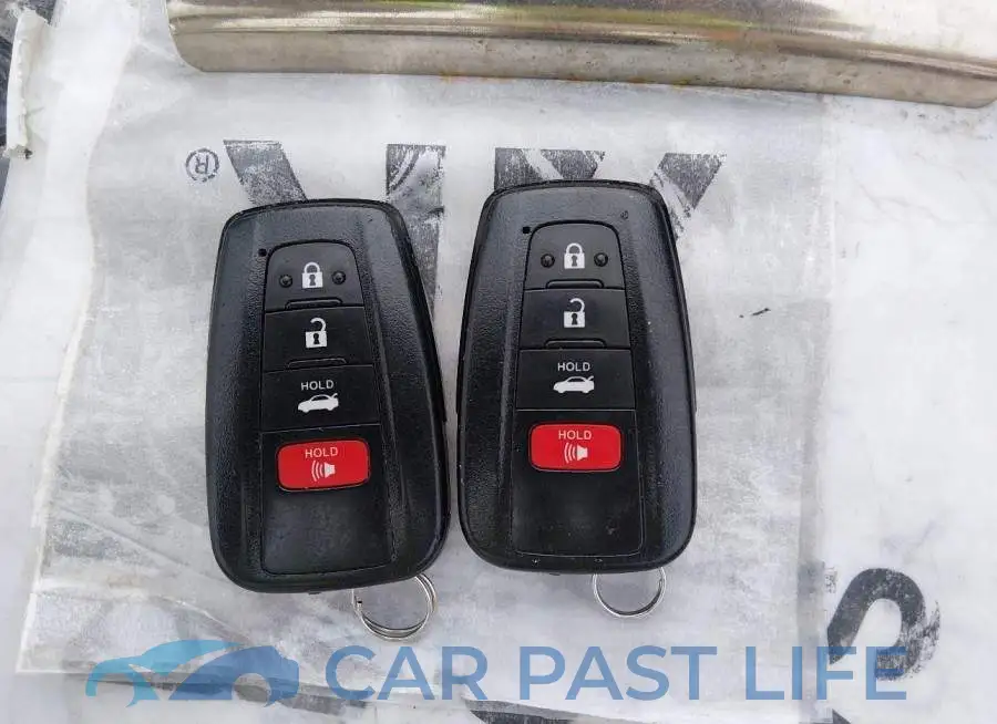 4T1K61AK3LU359784# 11
