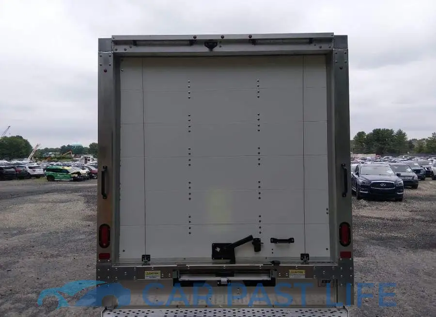 1HA0GSF78SN020364# 18