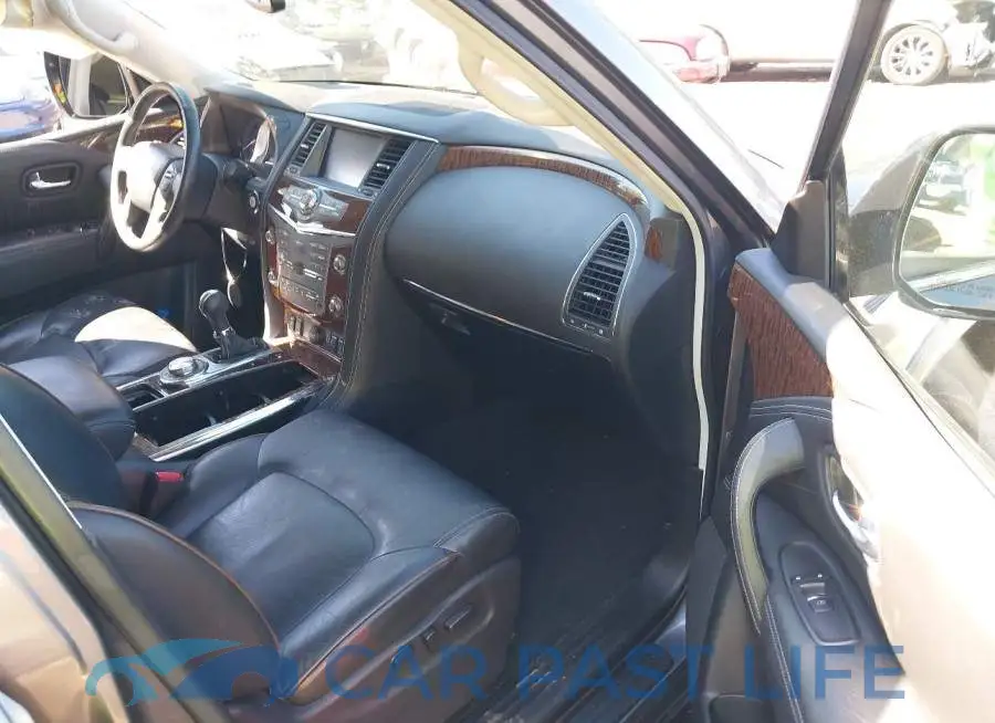 JN8AY2NC1JX501875# 5
